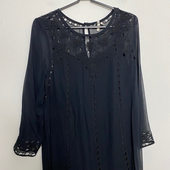 Joie Agatha Laser-Cut Crepe Shift Dress in black caviar - size Small - Picture 5 of 7